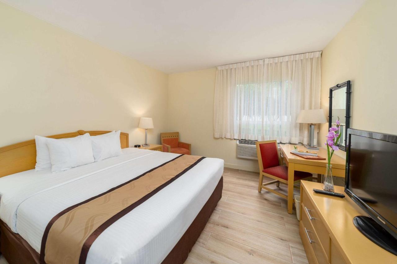 Quality Hotel Real Aeropuerto San Salvador San Luis Bagian luar foto