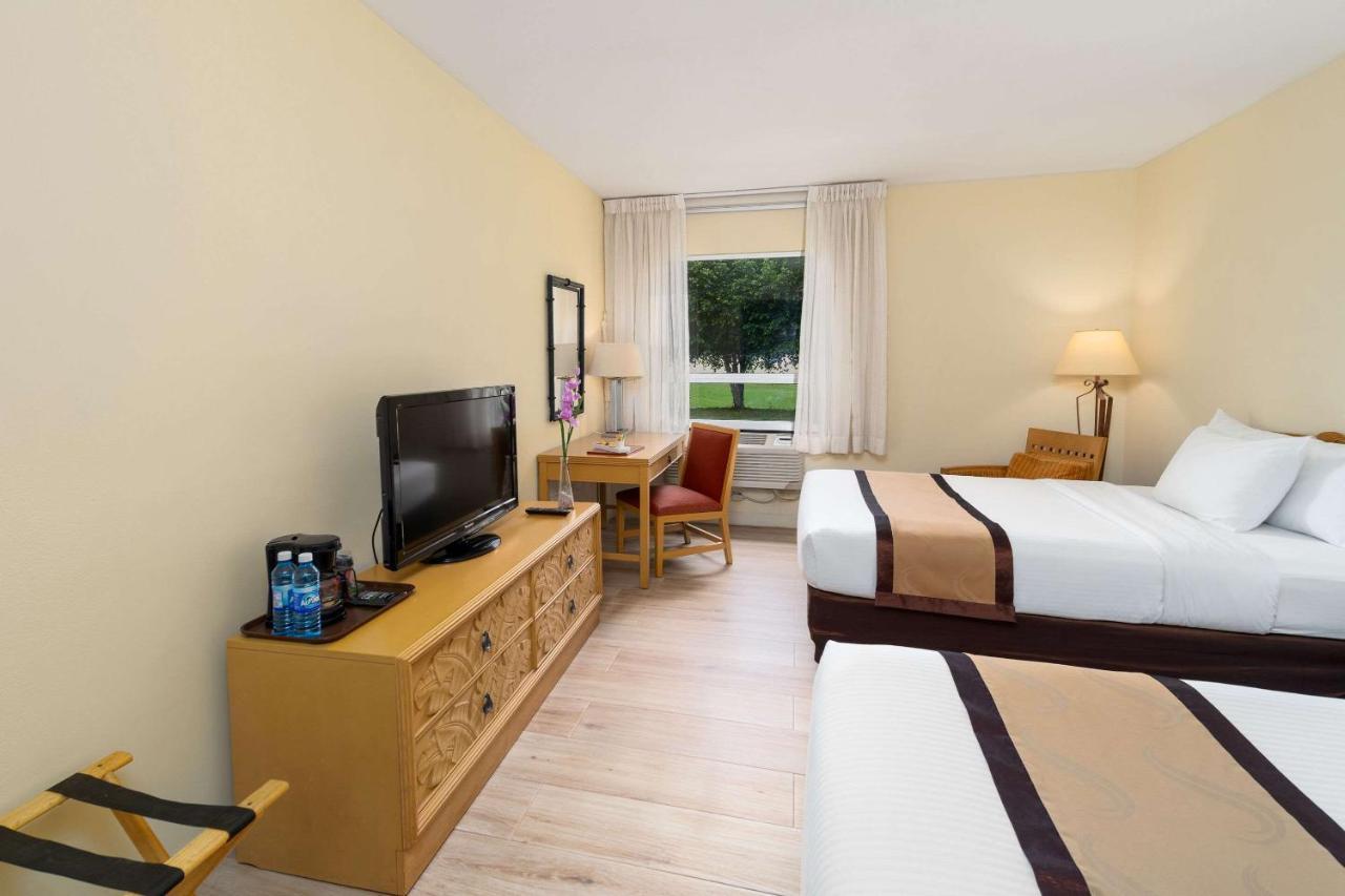 Quality Hotel Real Aeropuerto San Salvador San Luis Bagian luar foto