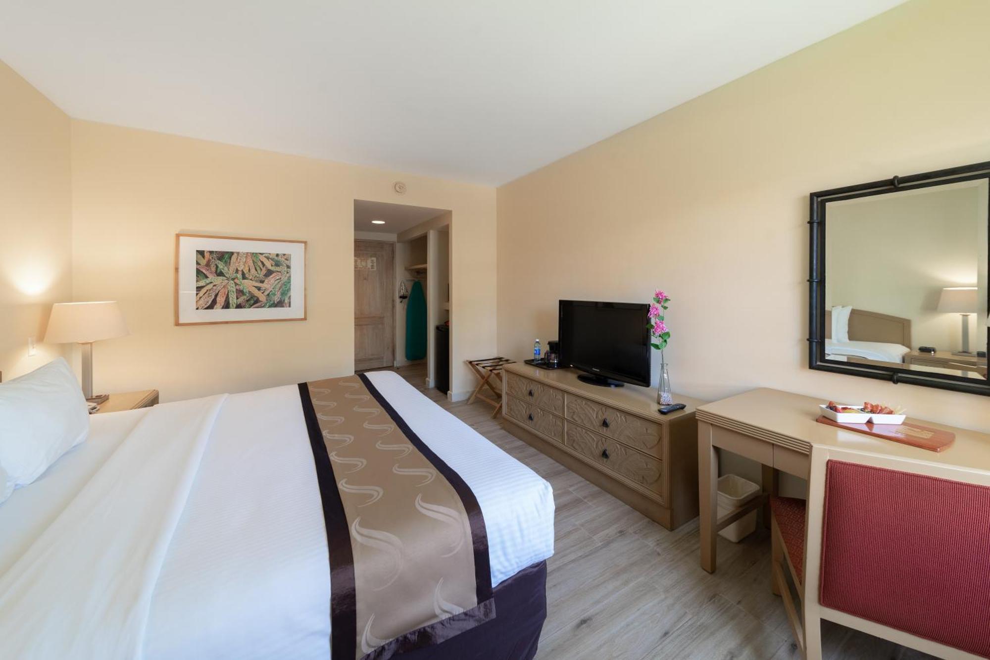 Quality Hotel Real Aeropuerto San Salvador San Luis Bagian luar foto